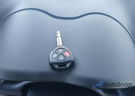 2010 Toyota Corolla S из США, поврежденный, VIN 1NXBU4EE9AZ299034